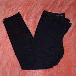 Vera Wang Black Jeans